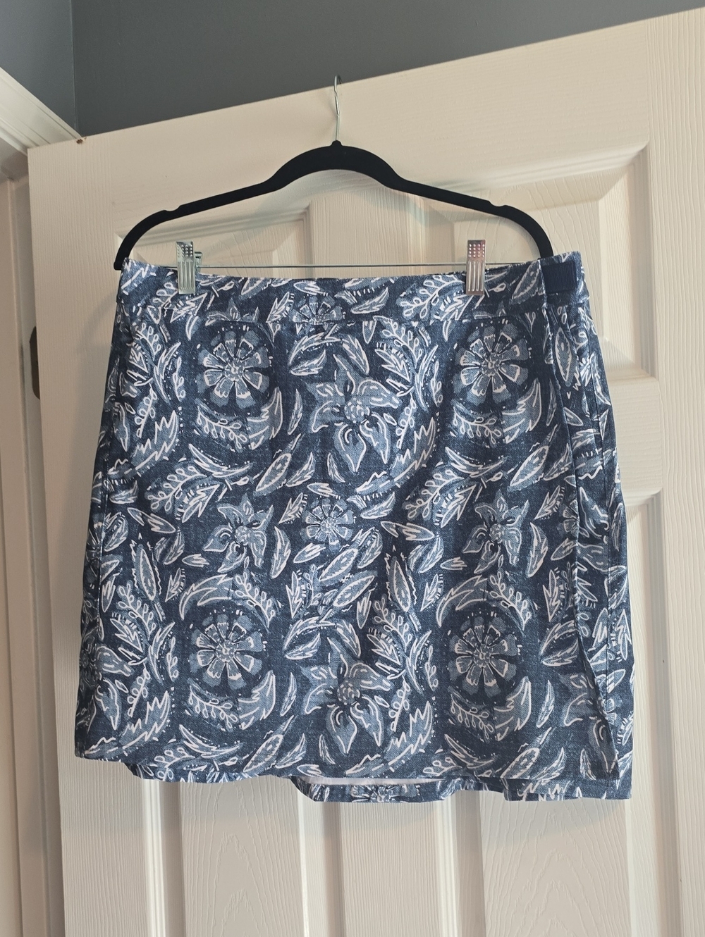 Super Cute Rip Skirt Hawaii  Blue Floral  Skirt